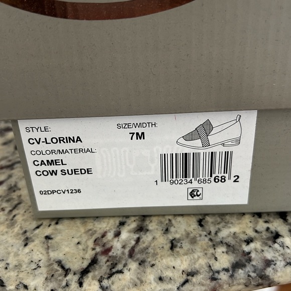 Suede loafers. - Picture 6 of 8